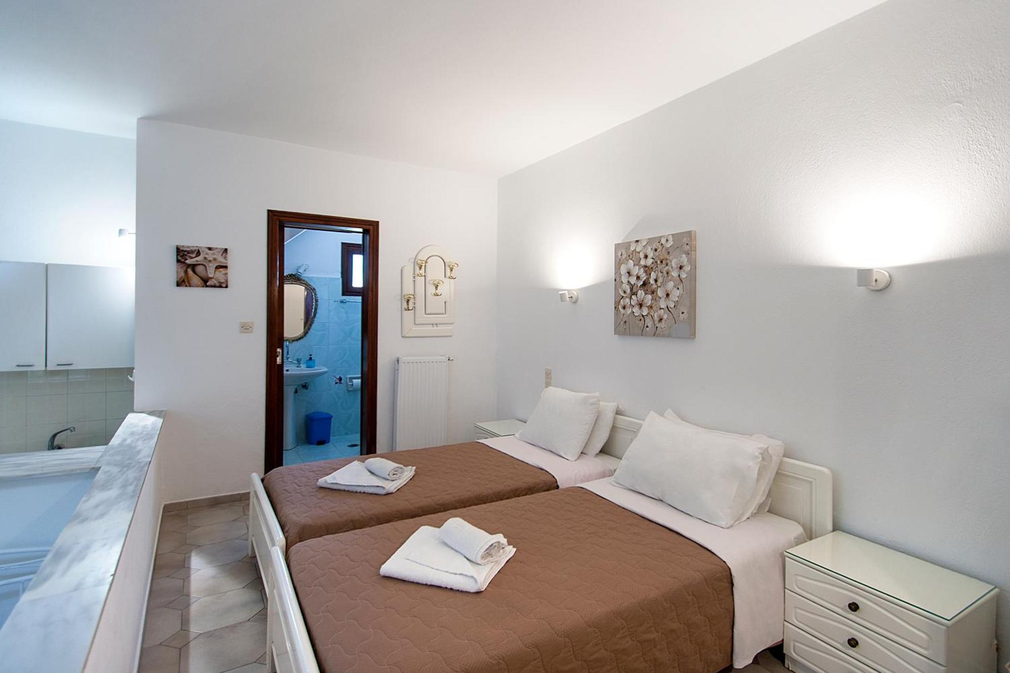 Chrissomalli Sofia Studios Skiathos Town Exterior photo