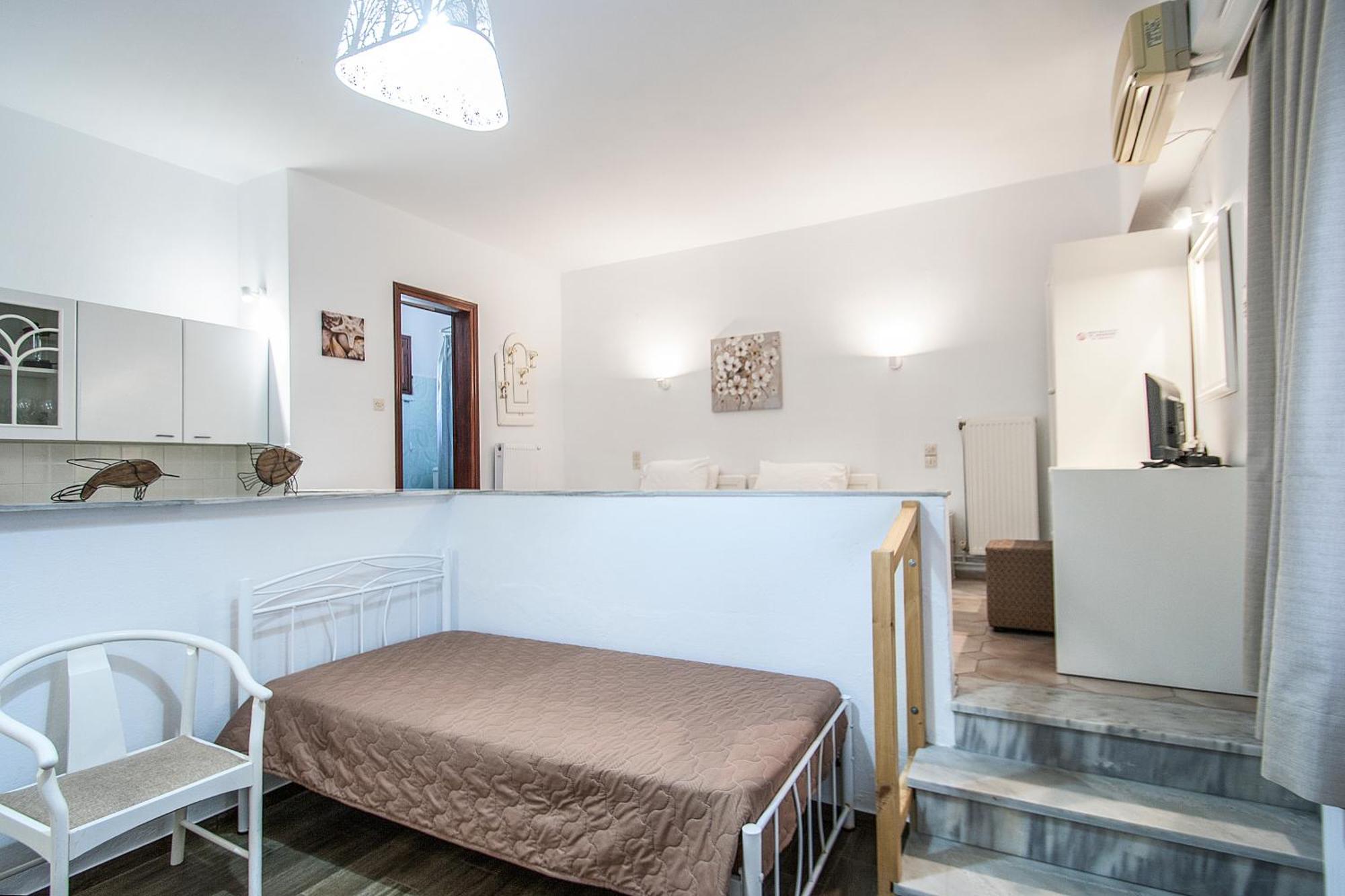 Chrissomalli Sofia Studios Skiathos Town Exterior photo