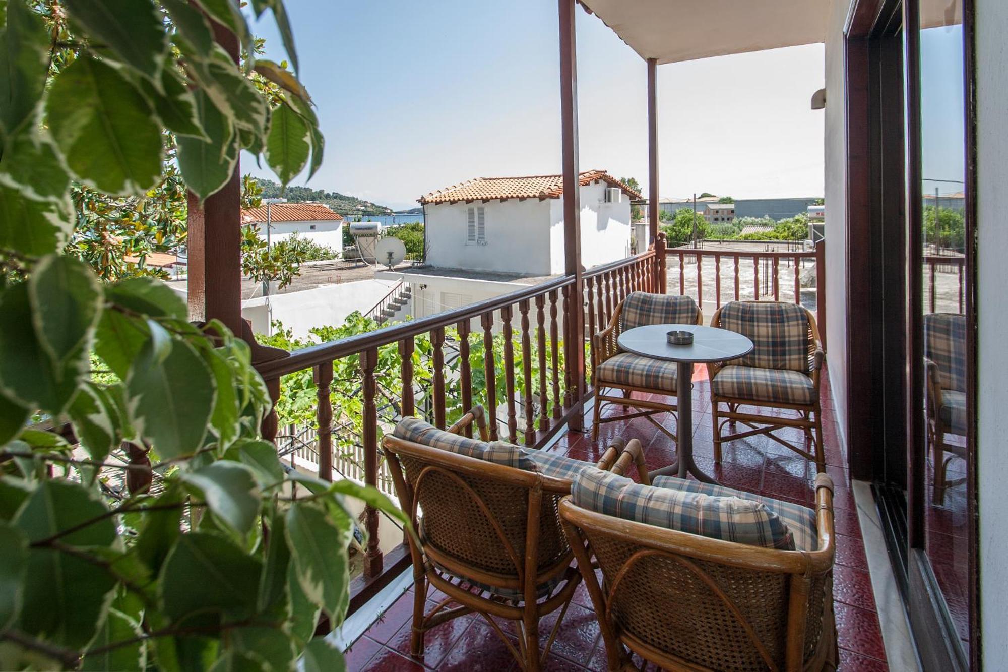 Chrissomalli Sofia Studios Skiathos Town Exterior photo