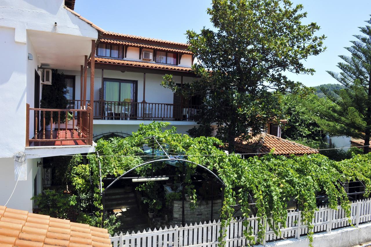 Chrissomalli Sofia Studios Skiathos Town Exterior photo