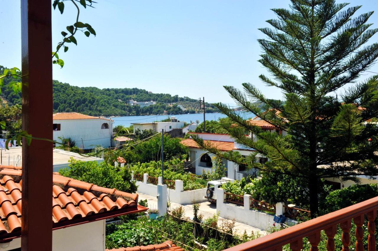 Chrissomalli Sofia Studios Skiathos Town Exterior photo